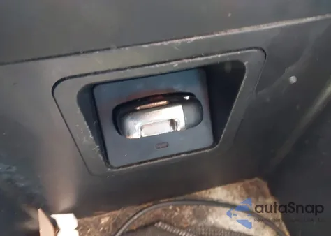 2013 Hyundai Sonata Hybrid Limited z USA, uszkodzony, nr VIN KMHEC4A47DA094380